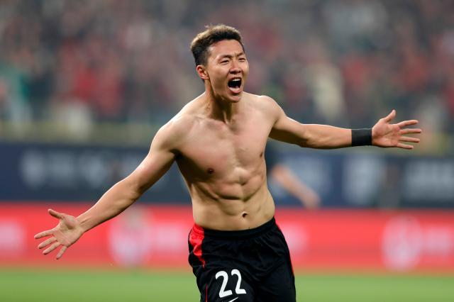 1709392116840091981.jpg 成都大换血后冲劲十足 6新援惊艳韦少带来新变化