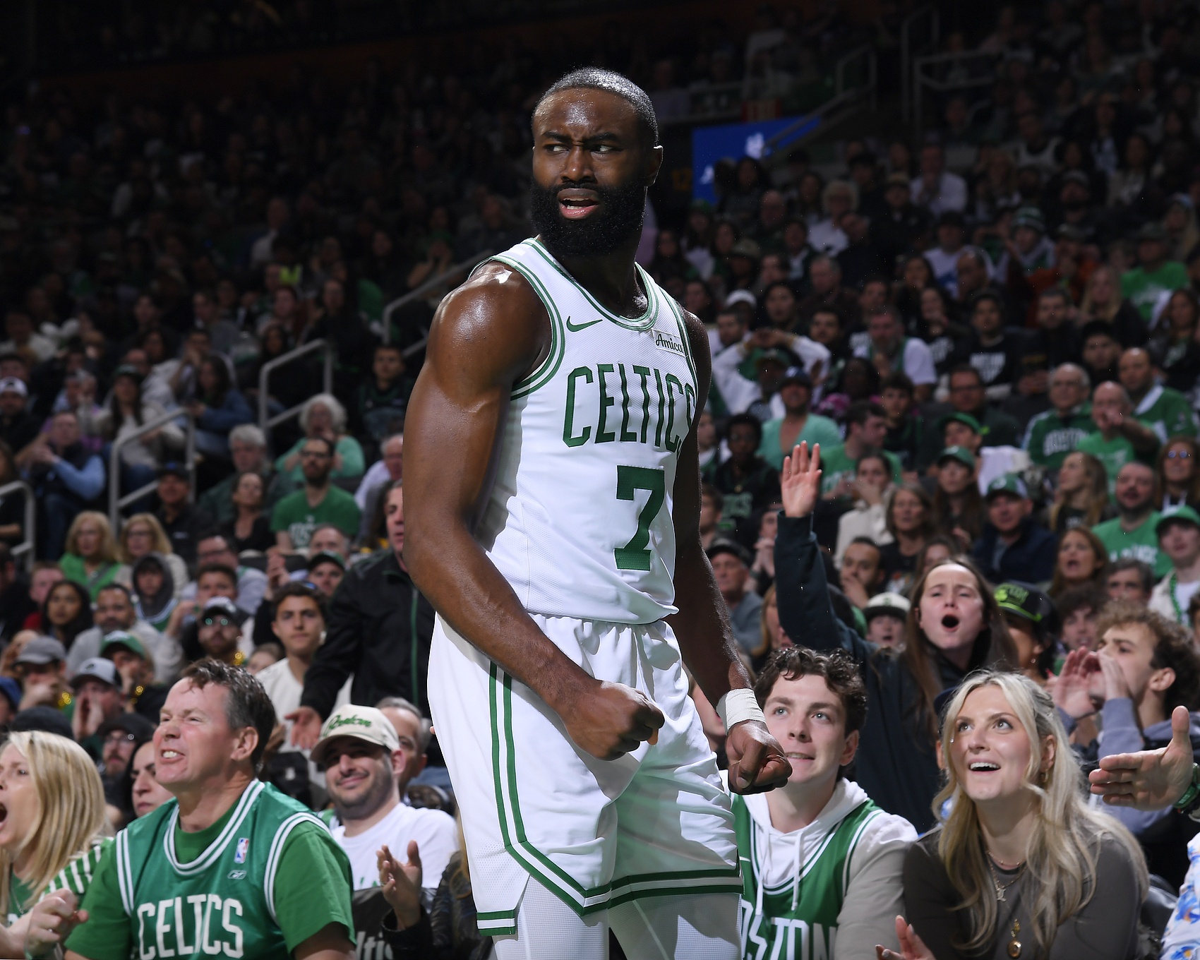 杰伦-布朗:团队领袖各司其职,我以激励发声为己任