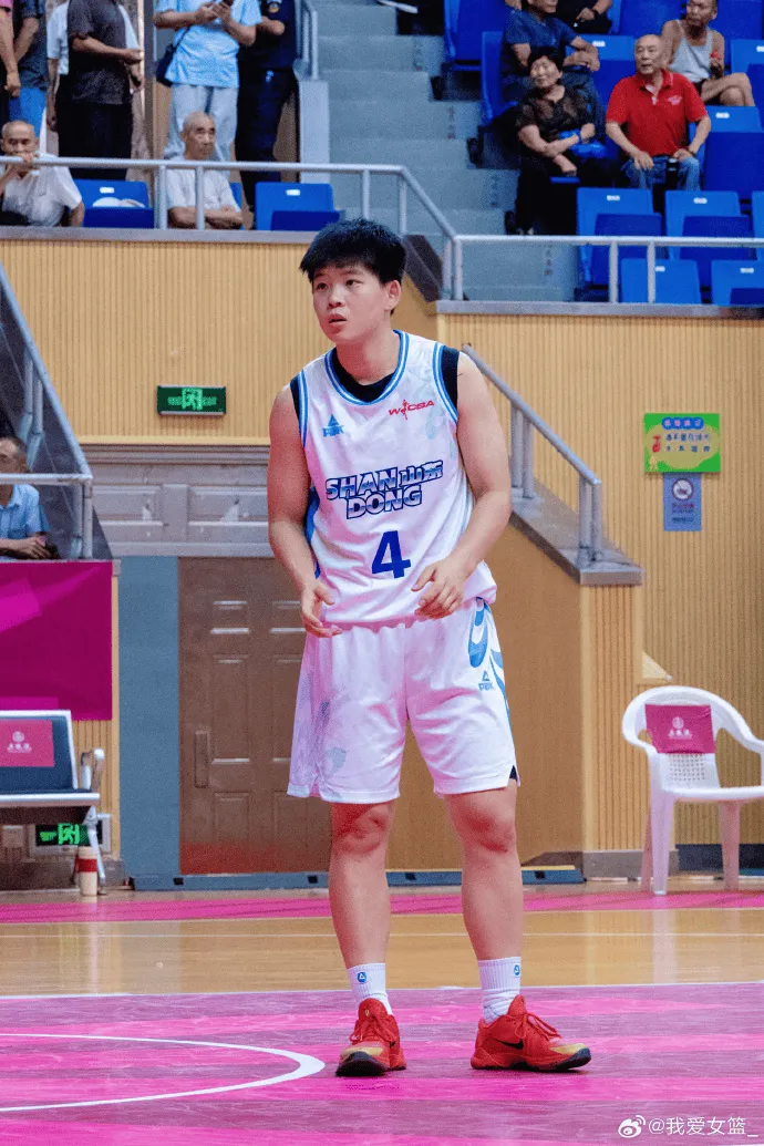 媒体人：全国女篮锦标赛第三日综述：江苏、武汉继续全胜