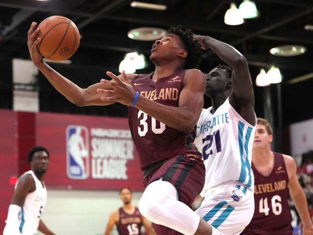 壹号娱乐APP-阿巴基夏联表现稳定坚实 骑士侧翼答案浮出水面