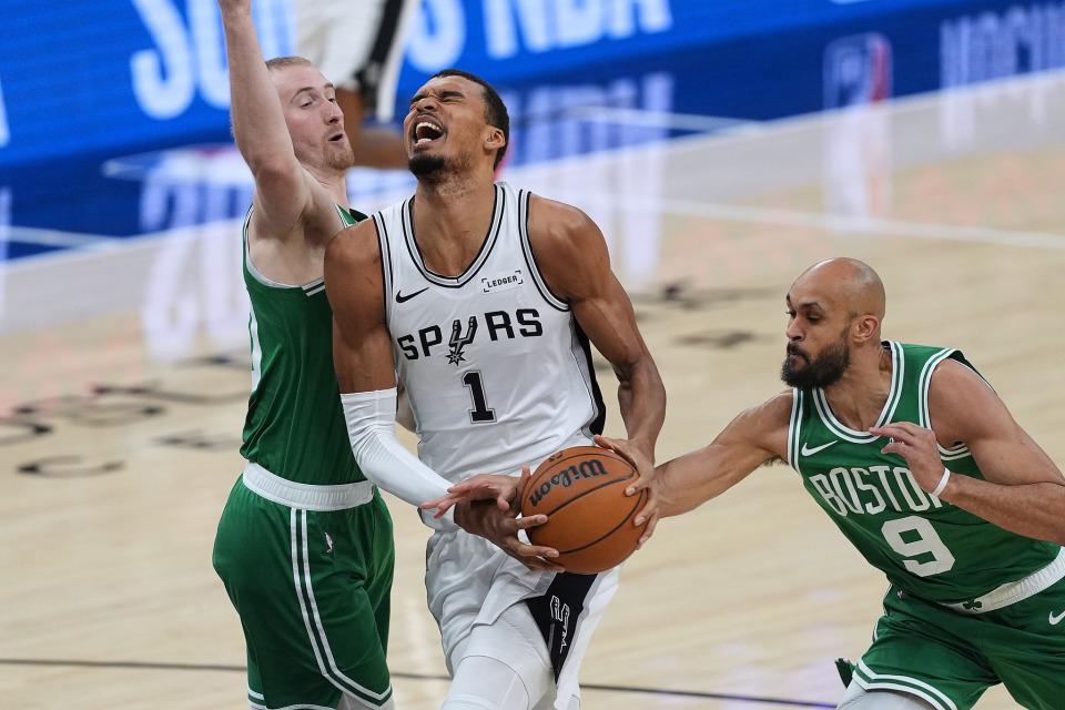 一号娱乐-8三分轰39+11，文班平生涯纪录！3点助马刺17战16胜连斩争冠大热